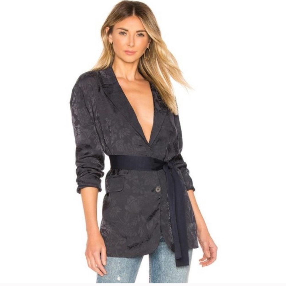 Equipment Ellsworth Jacket Blue Floral Sash Tie 4